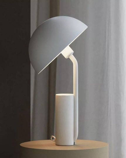 Cap Table Lamp