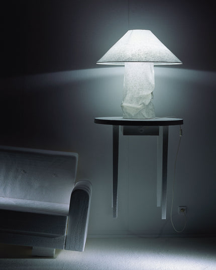 Lampampe table lamp