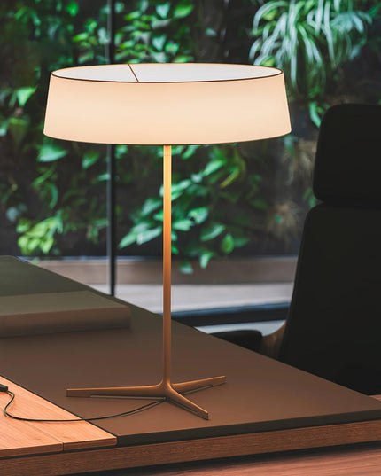 Dama Table Lamp